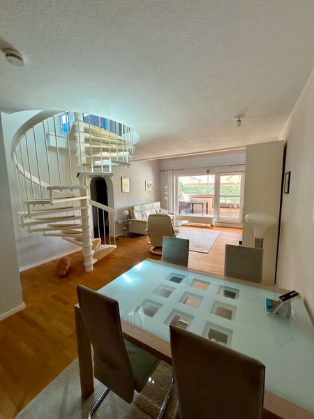 „Attraktive Penthouse 2 Zimmer-Maisonettewohnung mit zusätzlich offenem Galeriebereich.“